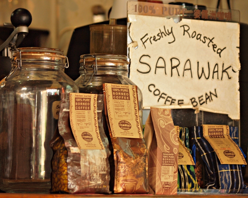 KUCHING's DAILY PHOTO .Life Style,Travel ,Food & Photography Blog