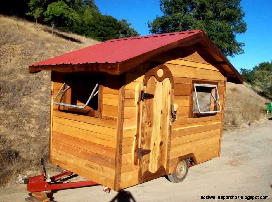 DIY Tiny House On Wheels DIY Tiny House On Wheels
