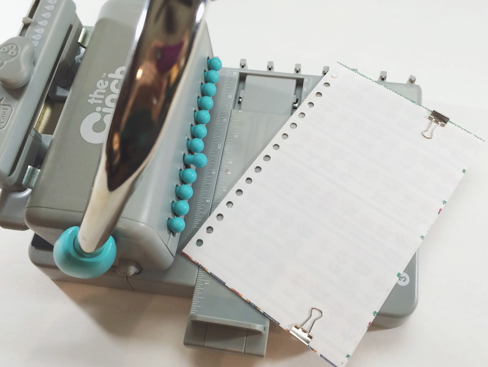five sixteenths blog Make it Monday // Spiral Bound Planner with the Cinch