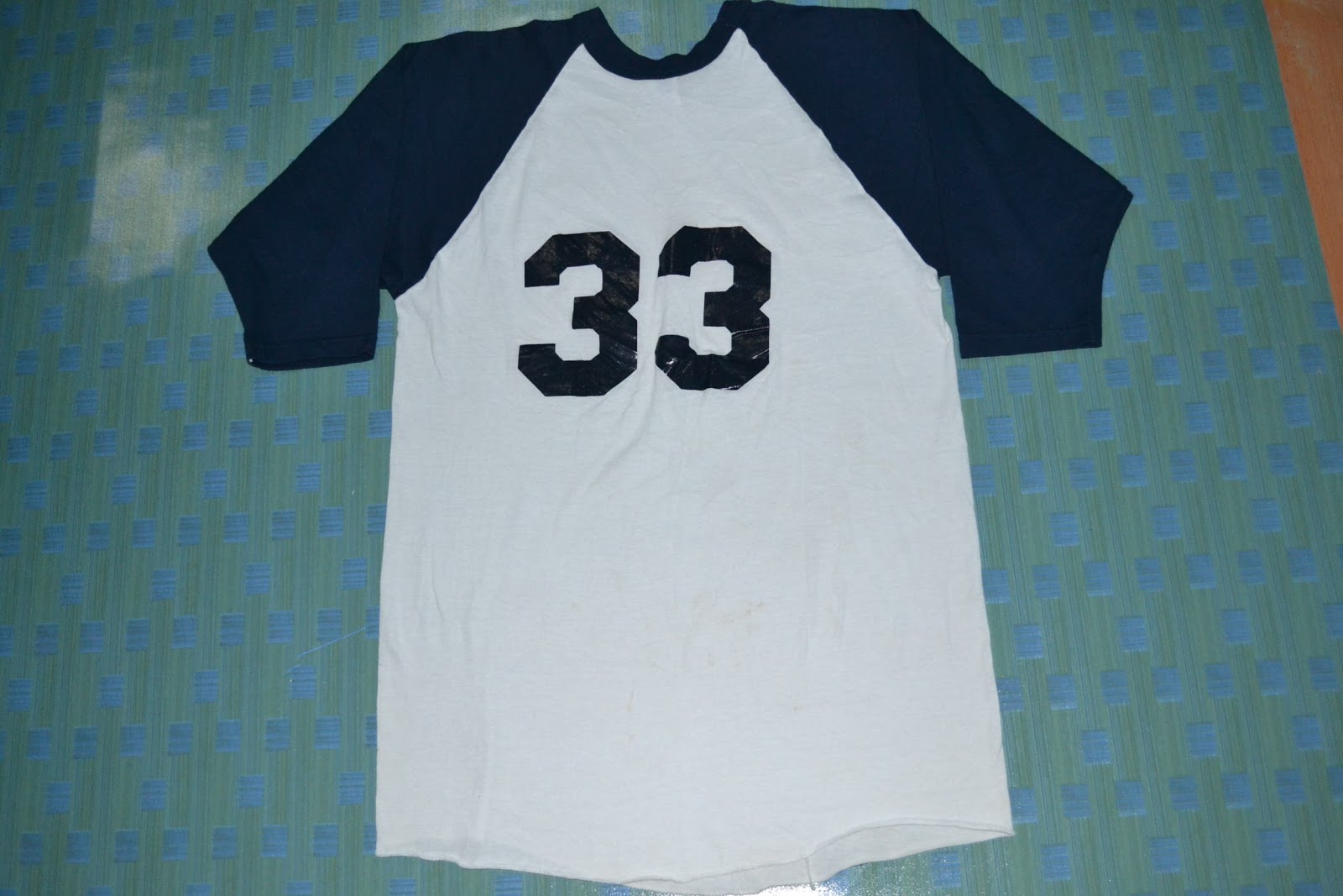 OldSchoolZone Vintage 90s RUSSELL ATHLETIC brand 50/50 3/4 Baseball Jersey