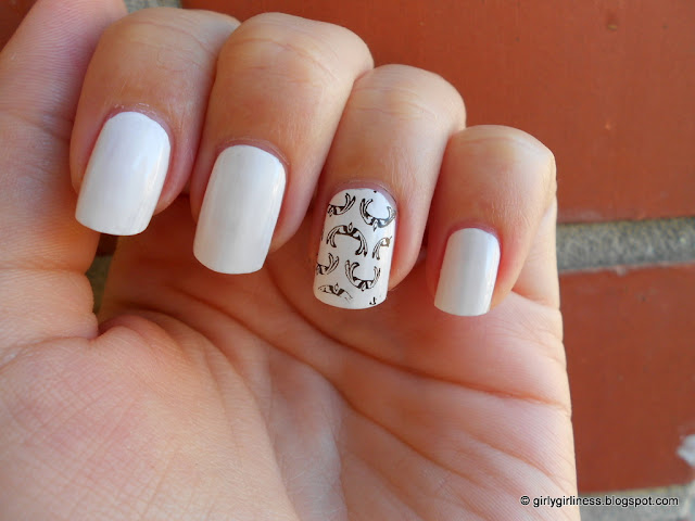 essence gel nailpolish wild white ways