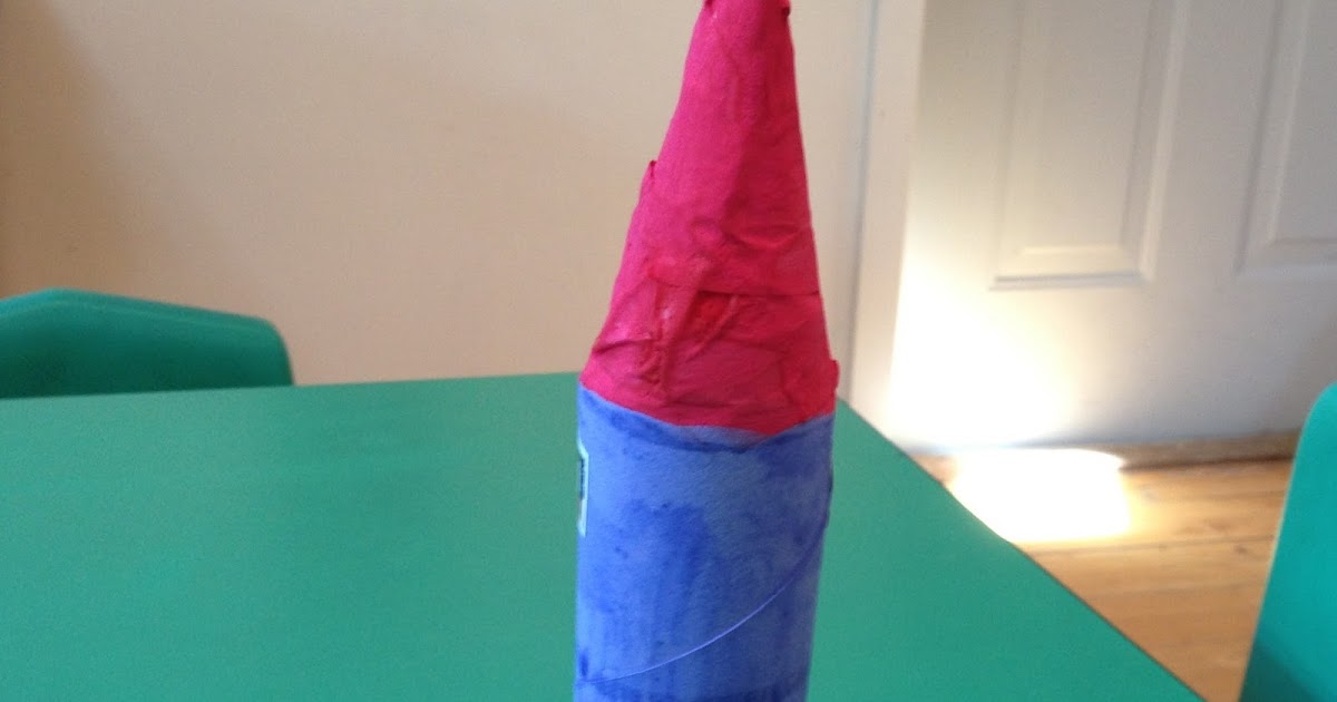 Evergreen Montessori House: Rocket Ship - Paper Towel Roll