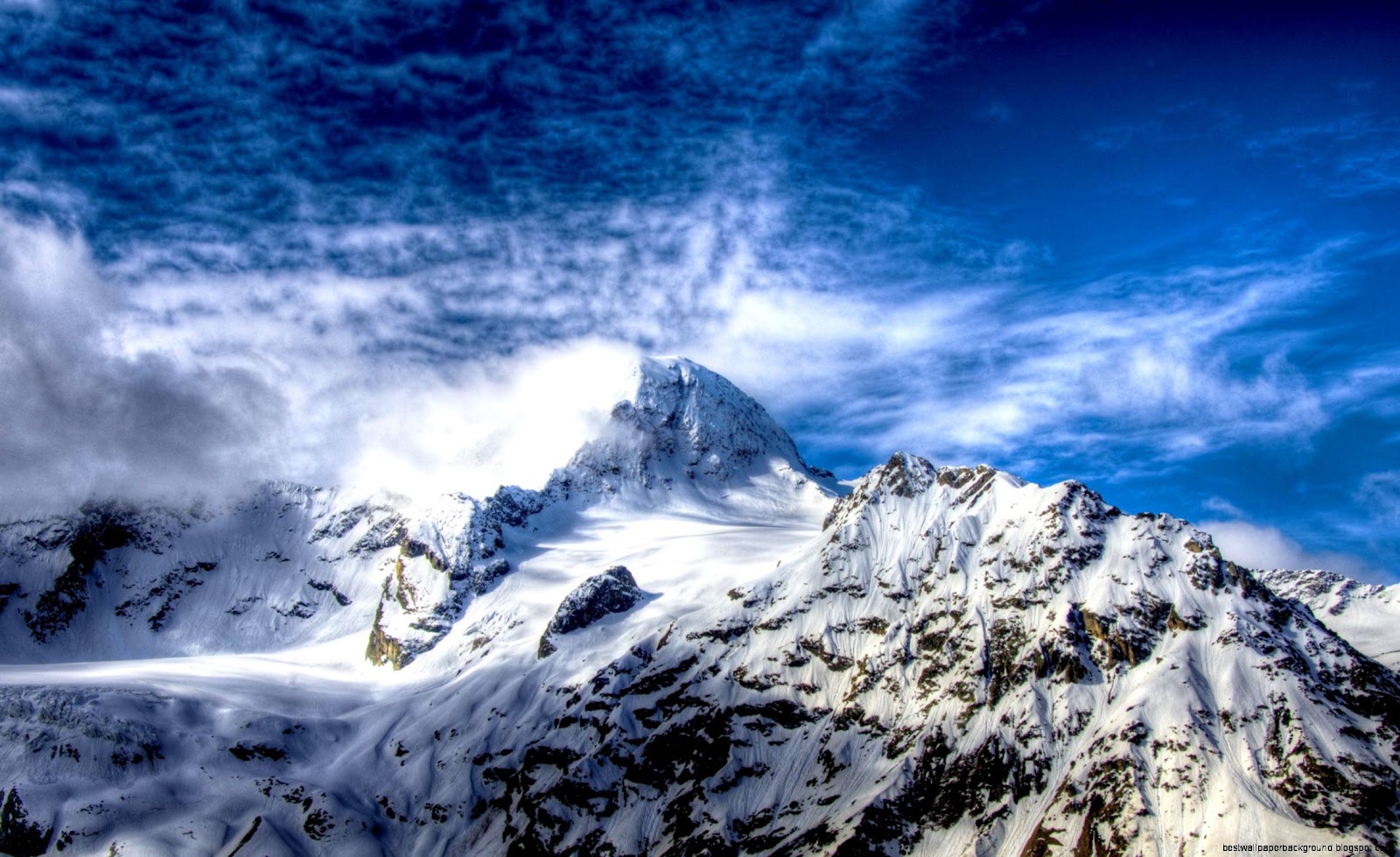 Beautiful Snow Capped Mountains Beautiful Snow Capped Mountains