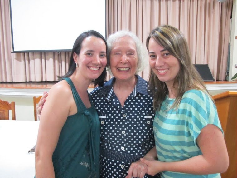 NO DESTAQUE: TEREZINHA DE OLIVEIRA, MICHELI E KARIN