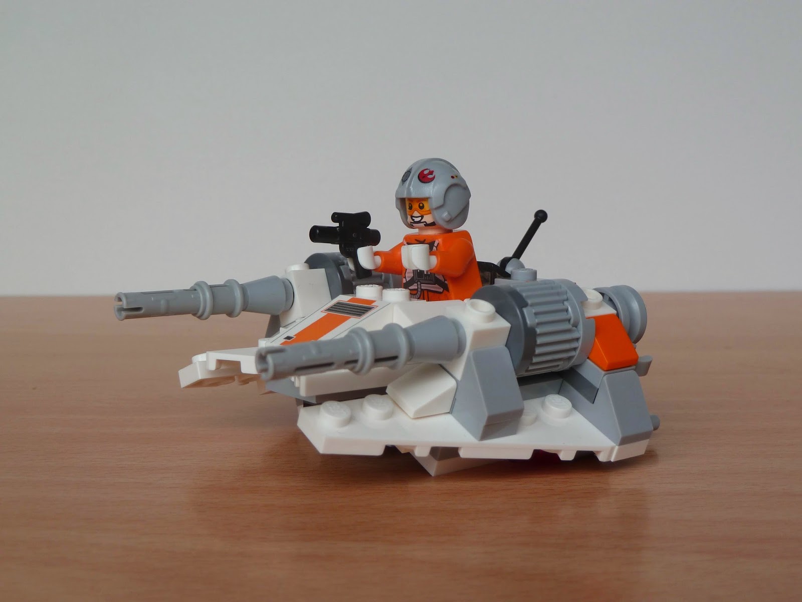 snowspeeder microfighter