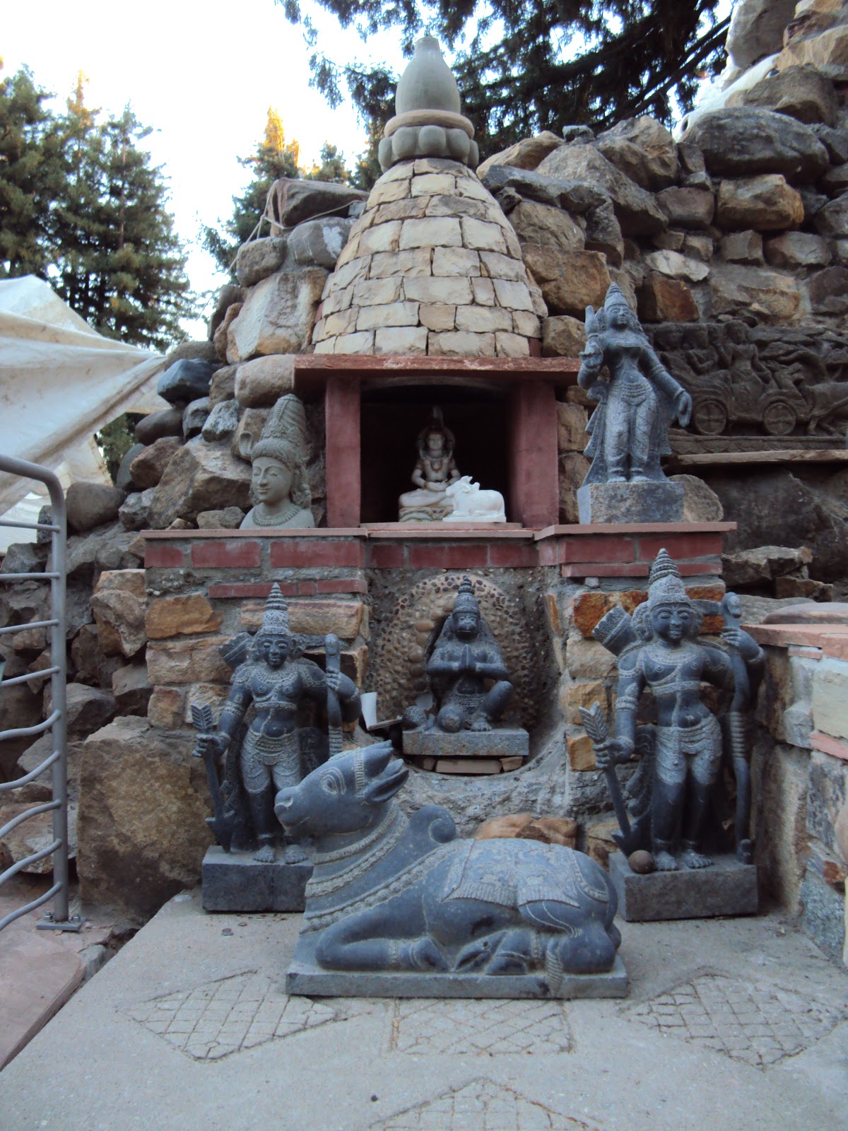 Sankat mochan hanuman temple reservation free