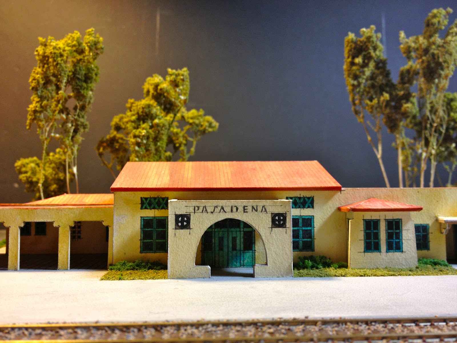 Art and Life Pasadena Train Station Model Part 9