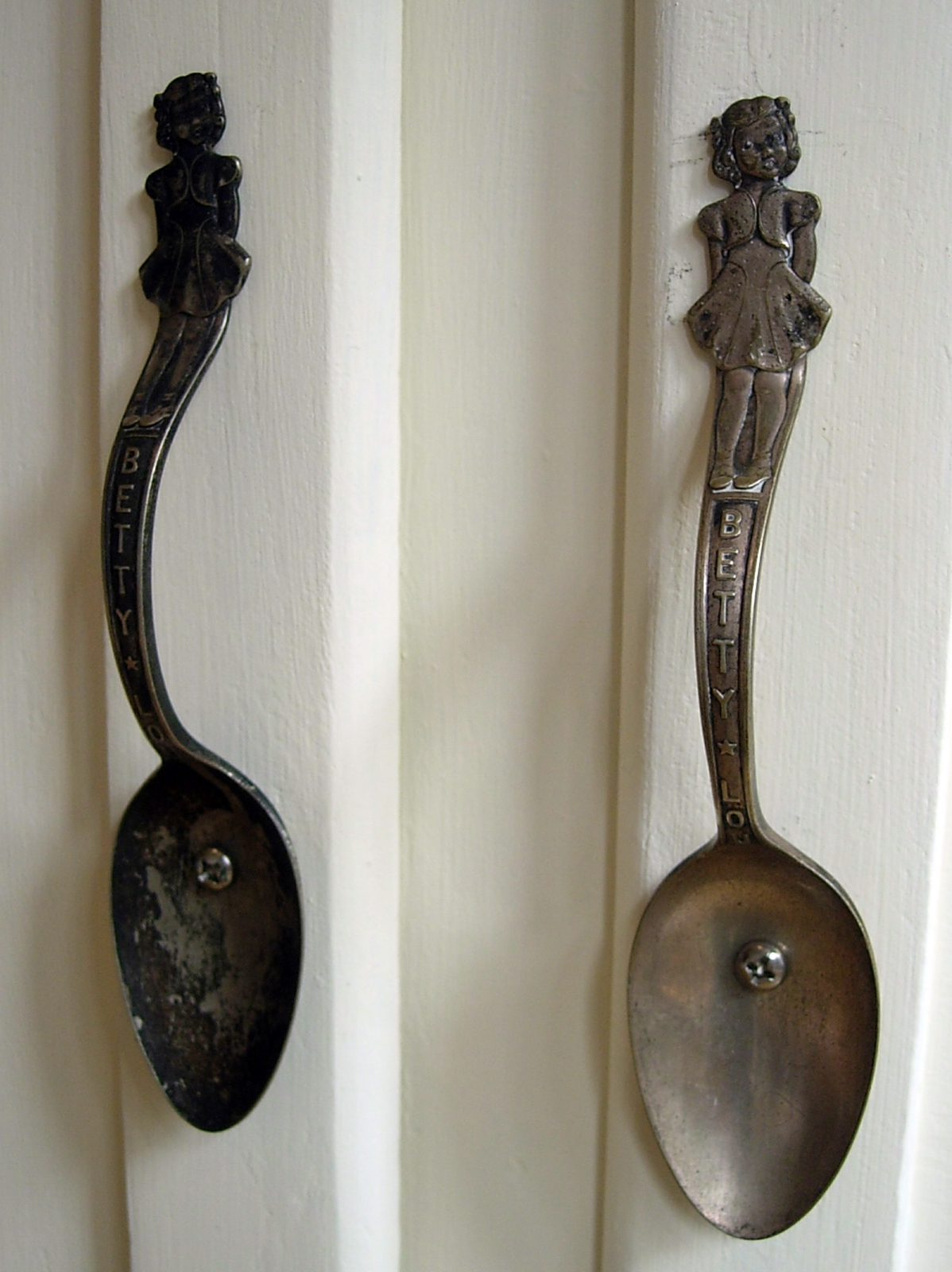 hutch studio Lovin Spoon Pulls