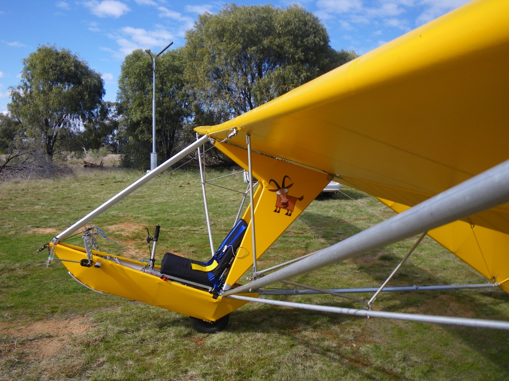 Building adventures of an Ultralight Glider Yando Goat