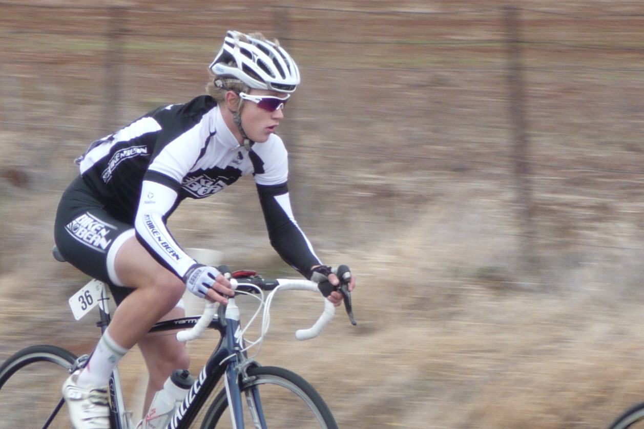 Bike 'N' Bean Sponsored Junior rider, Liam takes out U17B win at