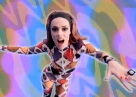 Deee-Lite - Groove Is In The Heart Official Video - YouTube