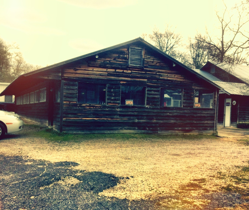 The Barbecue Hunt BarBQ (White Plains, GA)