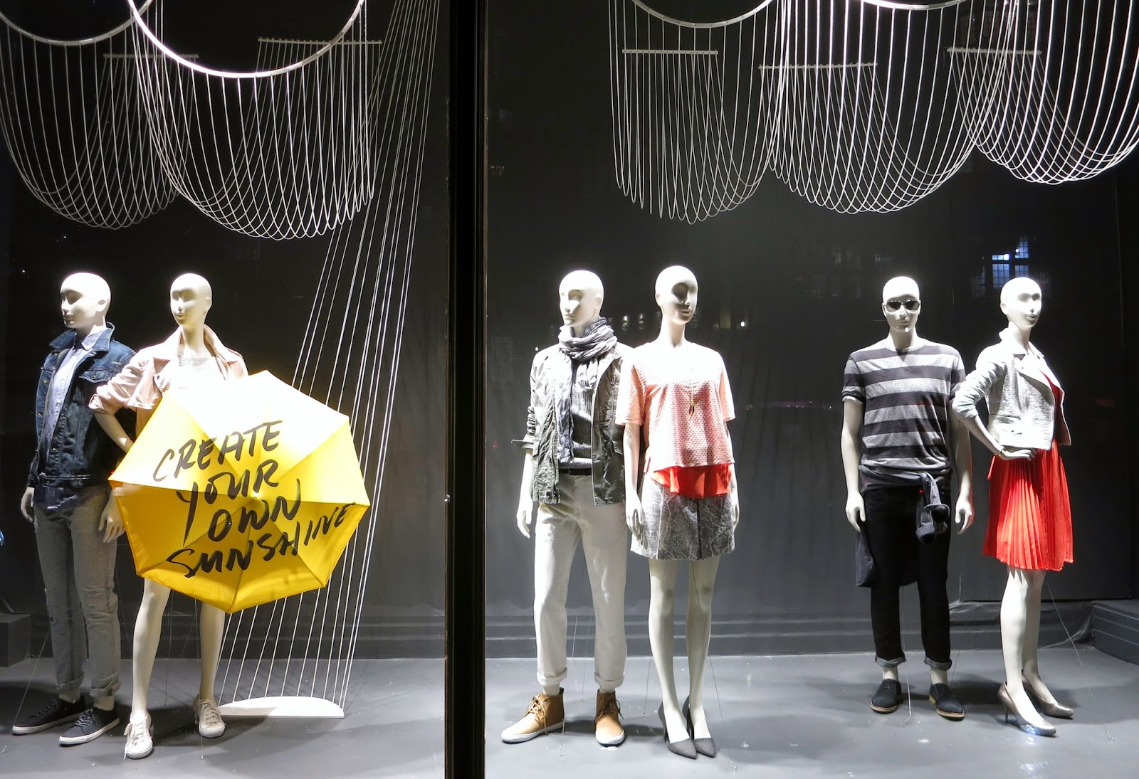 Banana Republic, London