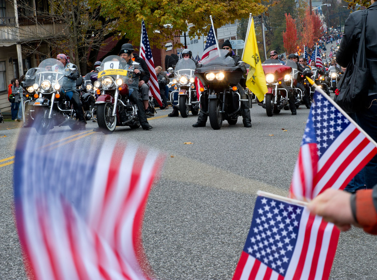 Roseburg veterans day parade