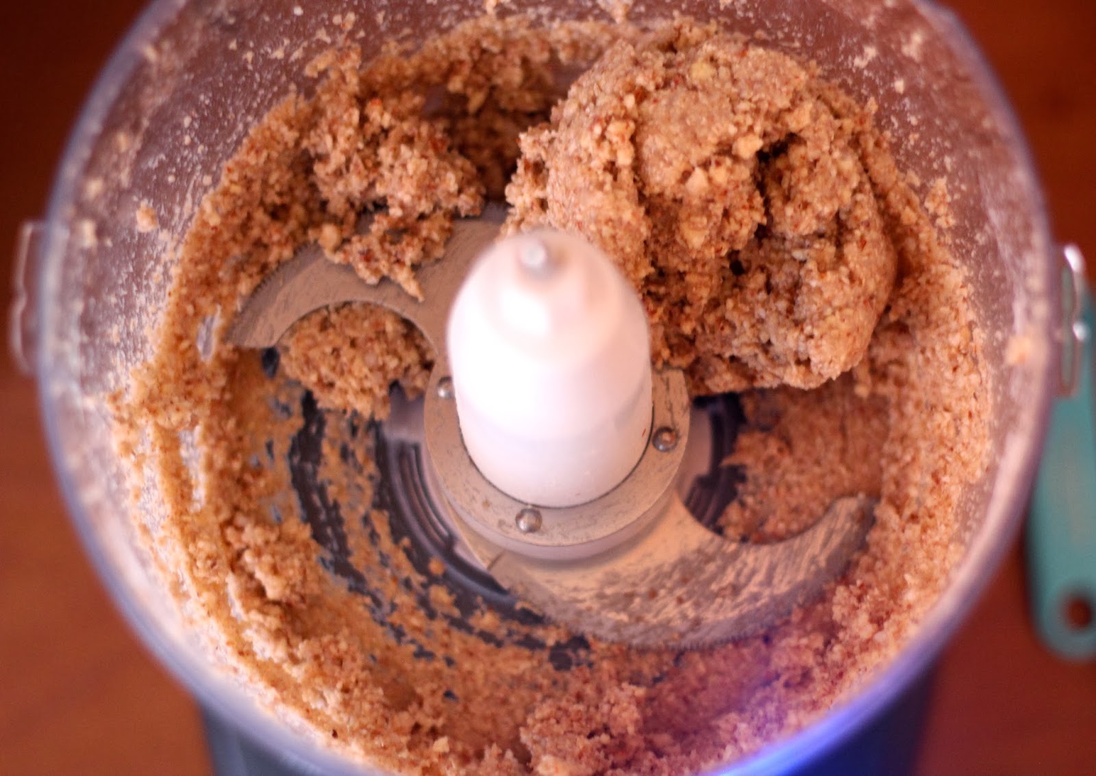 The Kitchen Holiday: Gluten Free Apple Crumb Pie