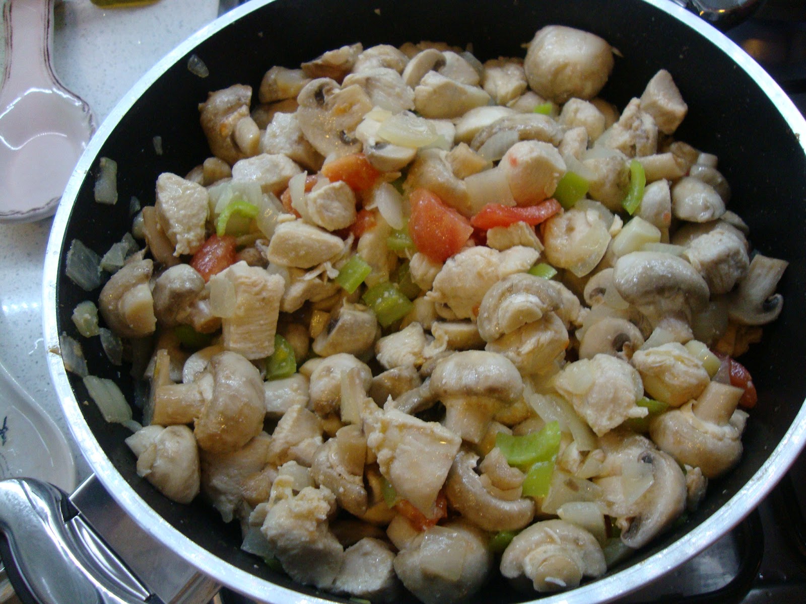 Yollarda Hayat Var&hellip; TAVUKLU MANTAR SOTE