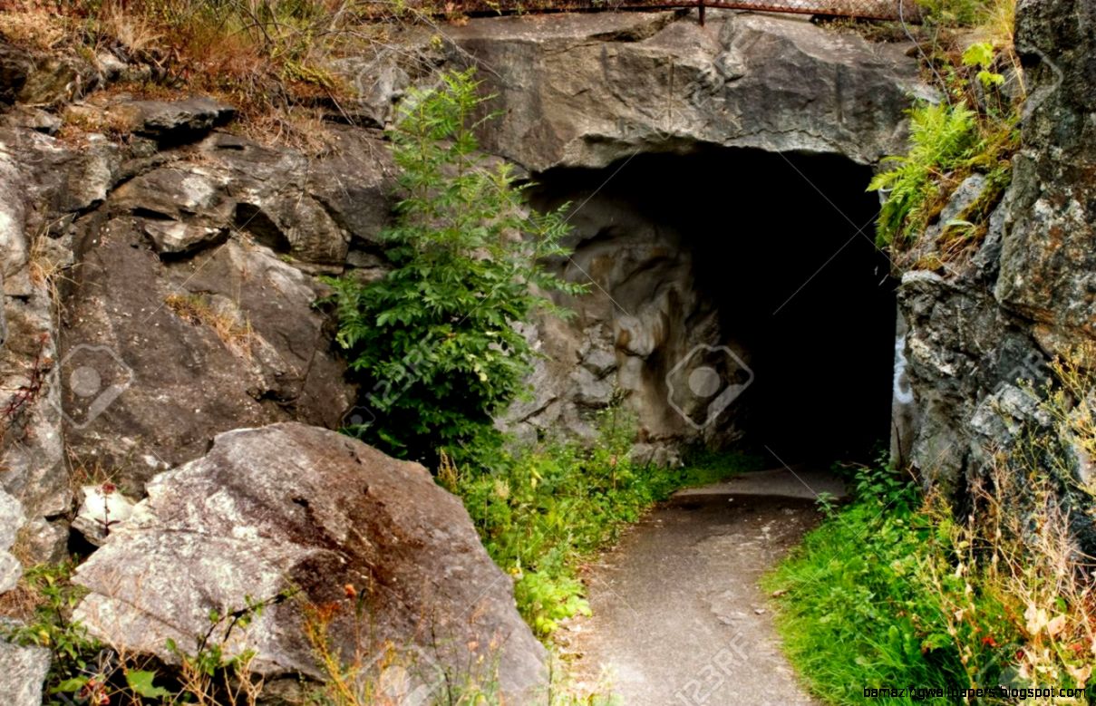 Cave Entrance Stock Photos Pictures Royalty Free Cave Entrance Cave Entrance Stock Photos Pictures Royalty Free Cave Entrance