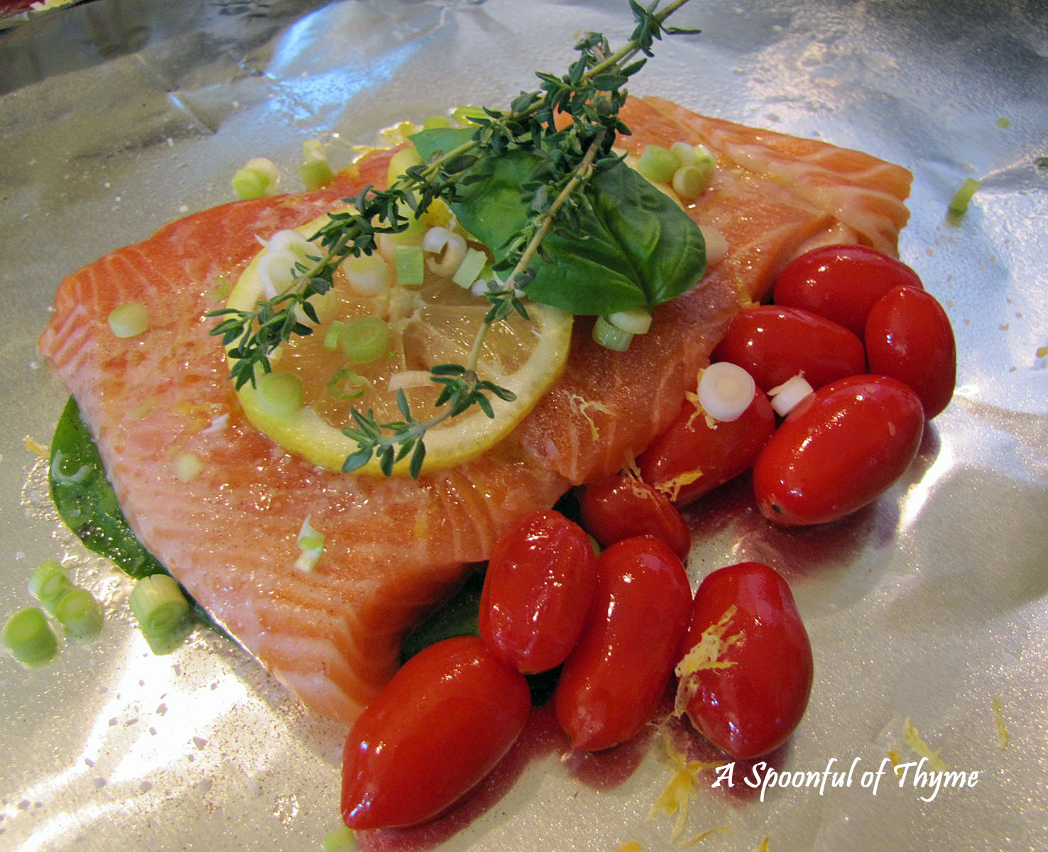 Salmon and Tomatoes en Papillote