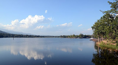 Huai Tueng Thao Lake