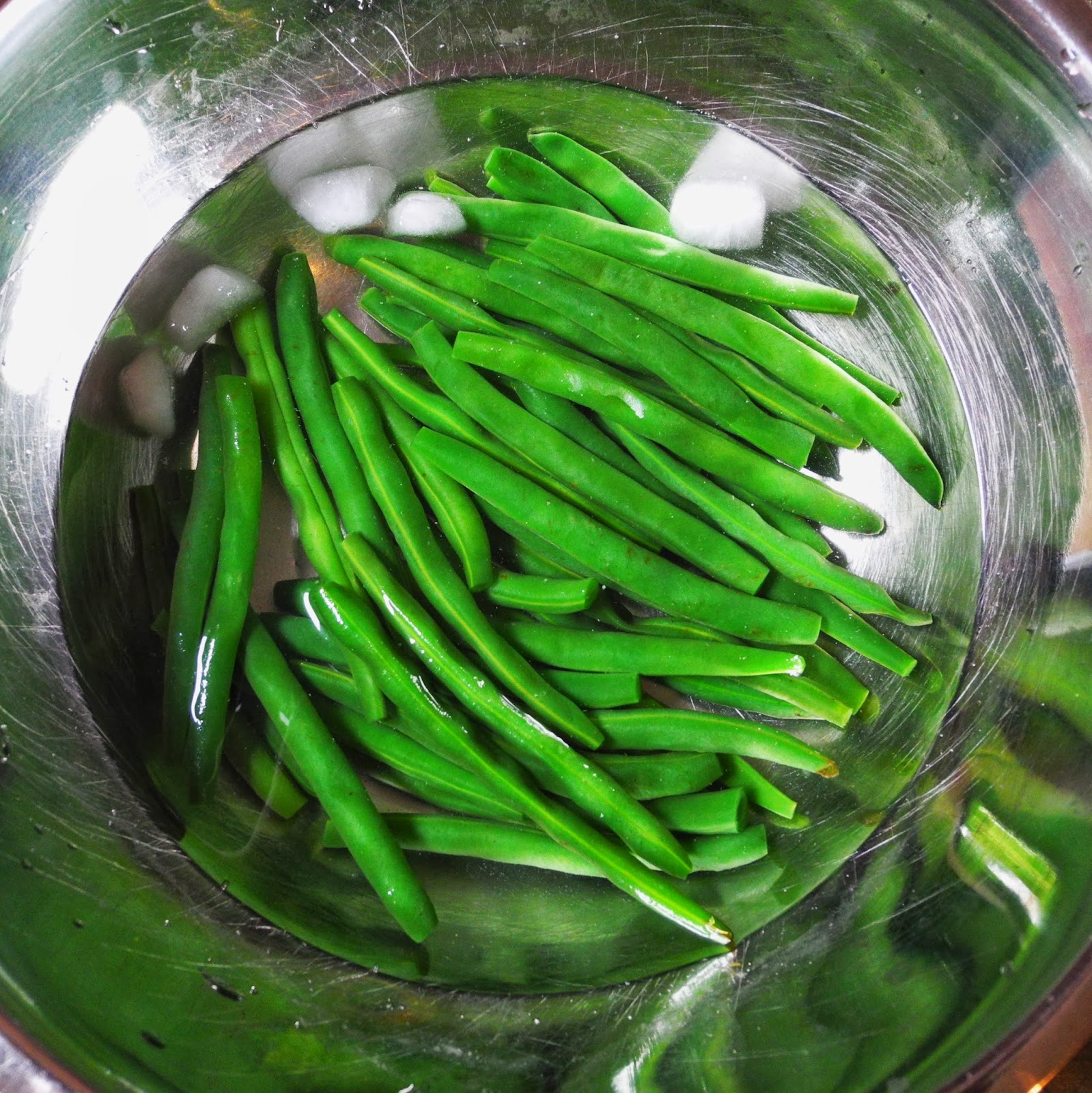 Lin Making Things Battered green beans