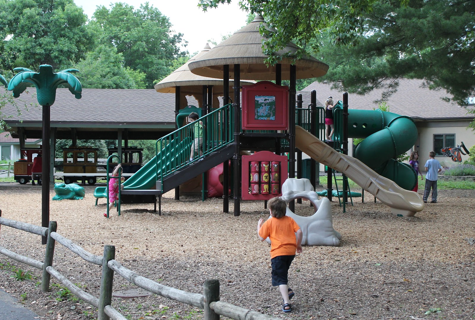 Hoorahoopti Away Henson Robinson ZooSpringfield, IL