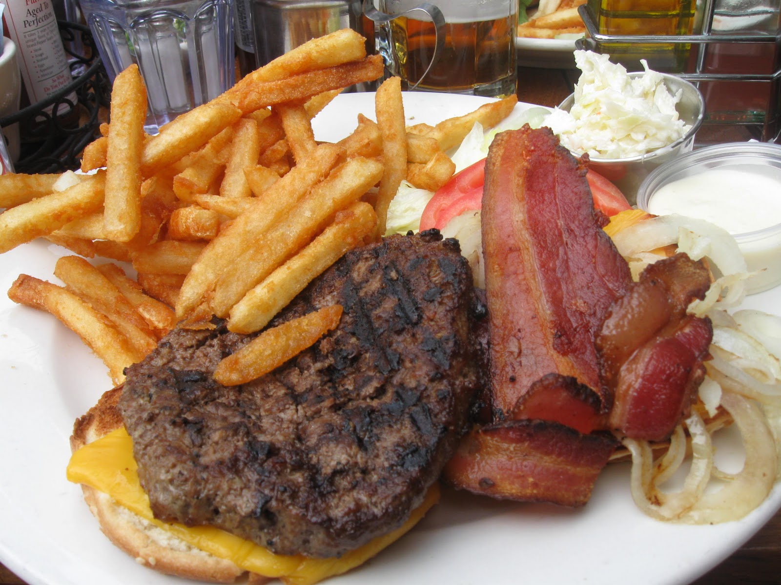 Hungry Couple Gracie's Cafe