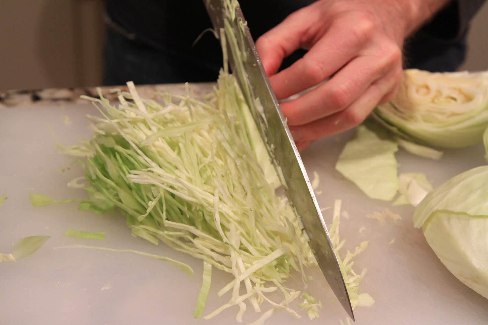 TravelMarx Fermentation Pot Our First Sauerkraut