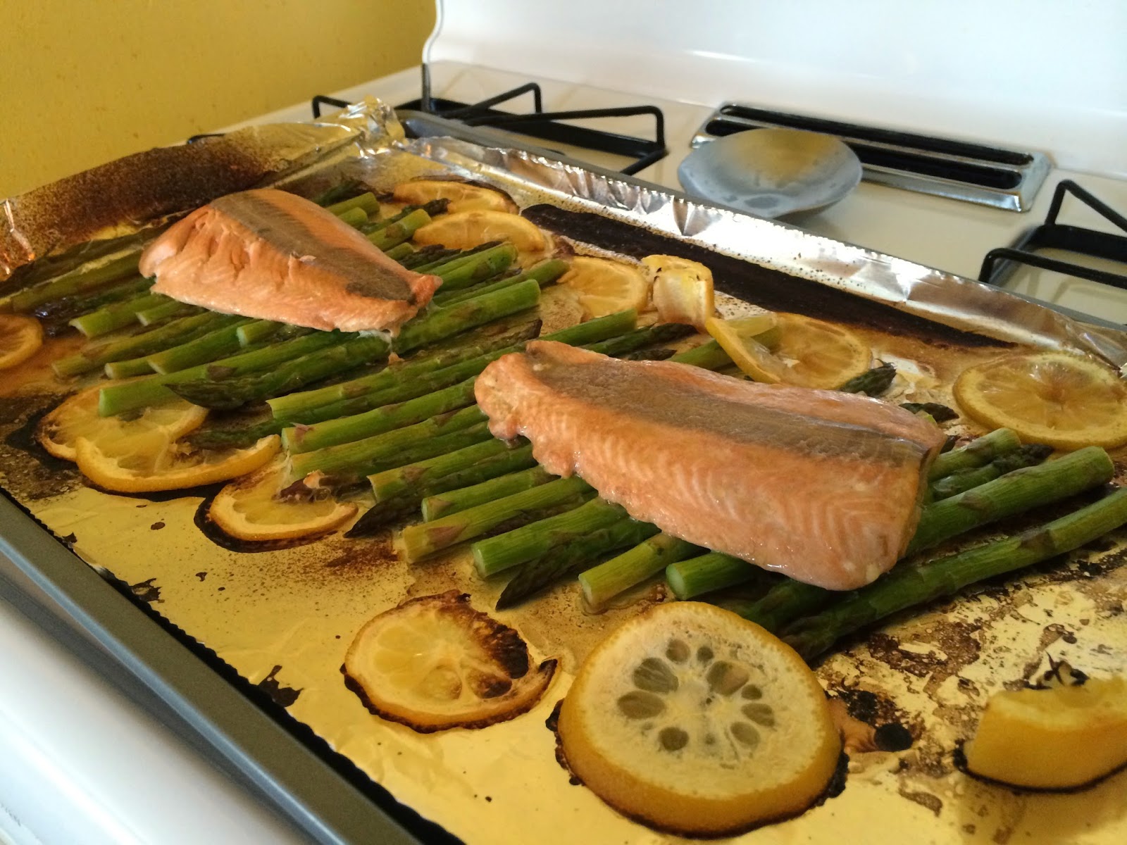 The Traveling Pipeliner's Wife Broiled Salmon and Asparagus