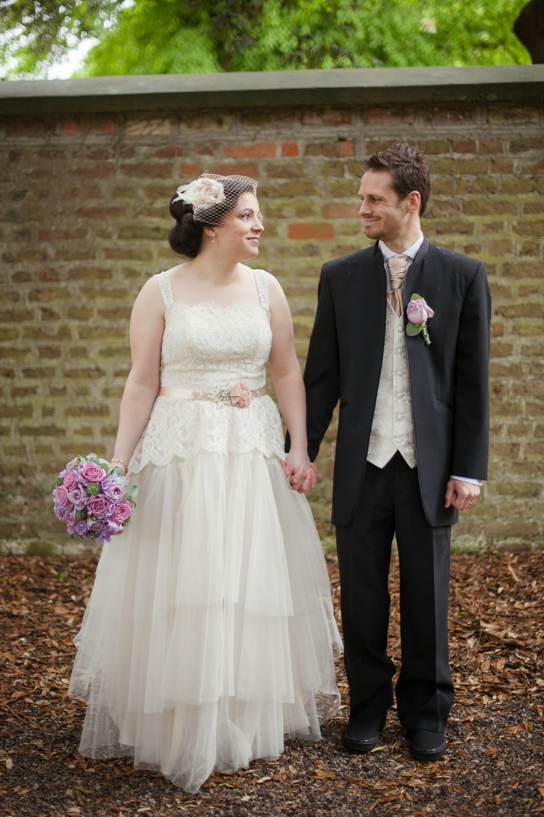 Download DirtyMasseur - Kagney Linn Karter - june 2014