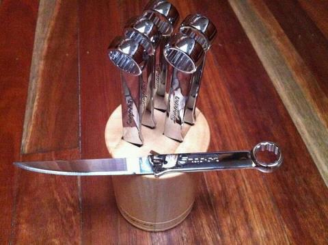 [Image: awesome+knife+set.jpg]