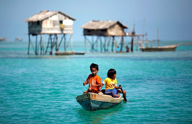 A Journey into Bajau Laut, The Sea Gypsies of Borneo 