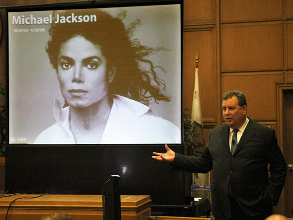 Pergunta a juri decidiram veredicto em caso Michael Jackson Michael+jakson+aeg+brian+panish+2013