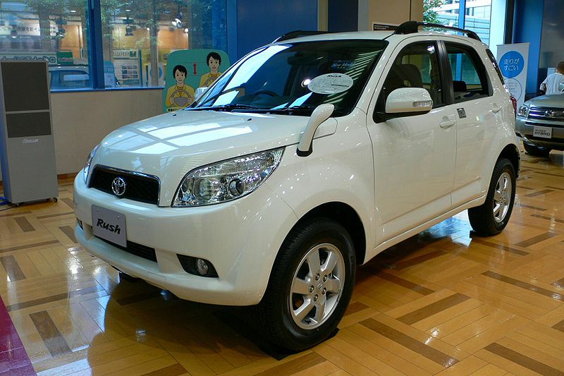 hargamobilterbaru Daftar Harga Toyota Rush Baru Tahun 2012 M/T and A/T