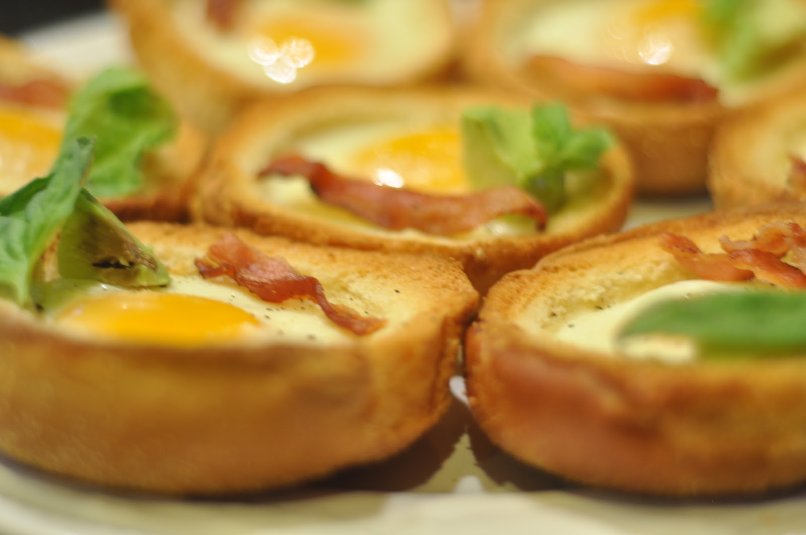 Party with Leah Bacon & Egg Bread Bowls