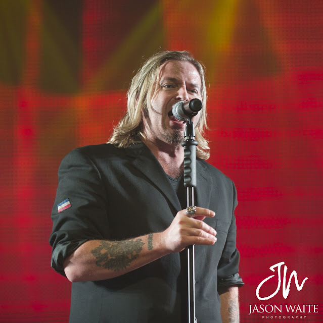 Kevin Max of Audio Adrenaline dallas music photographer