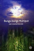 BUNGA BUNGA RUMPUT