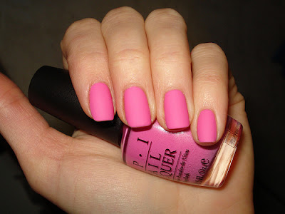 My favorite type of matte nails is matte nails with glossy tips,