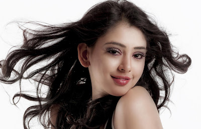 Niti Taylor Biography, Wiki, Profile, Age, Films & TV Shows List