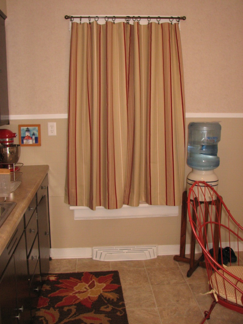 Jiggety Jig Kitchen Curtains