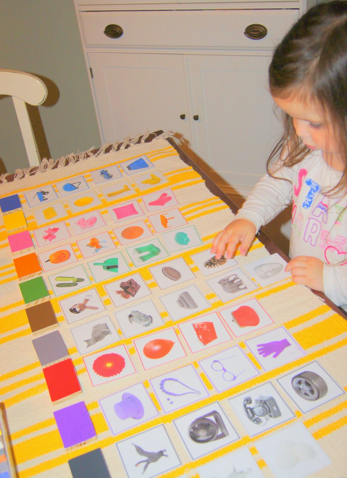 "Making Montessori Ours" Montessori DIY Colour Box 2 & Sorting Cards