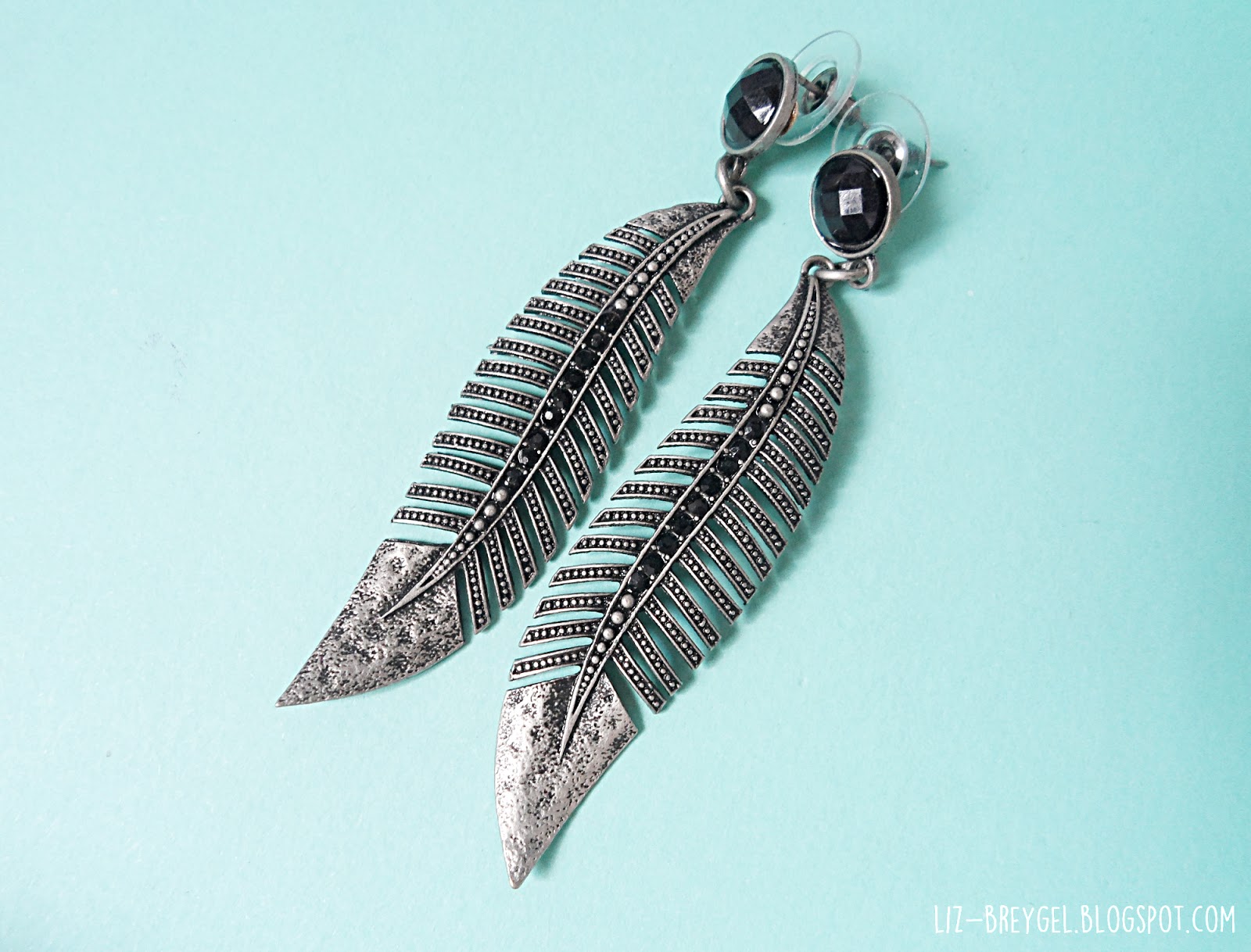 Metal Gothic Jewelry Review by PHD Bijouterias