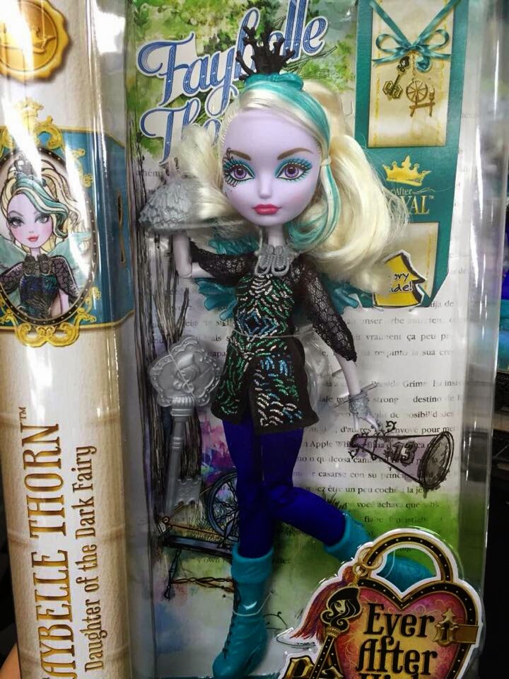 ever after high apple white con bolso y peana - Comprar Outras bonecas no  todocoleccion