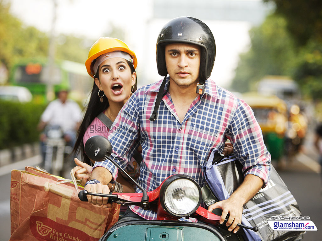 Mere Brother Ki Dulhan - Full Title Song Imran Khan