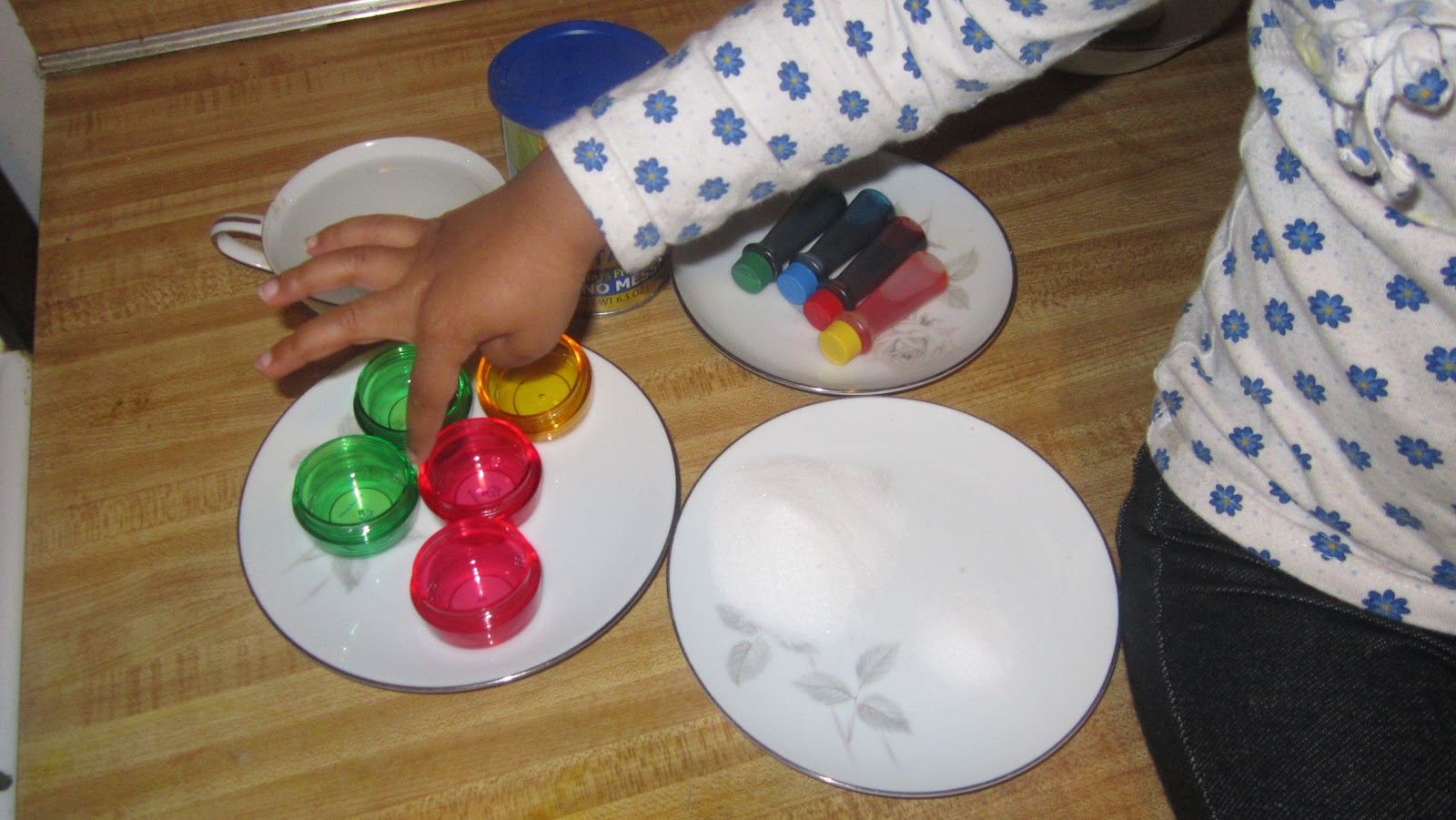 Life with Liya and Zain Homemade finger paint