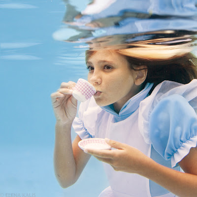 underwater alice08