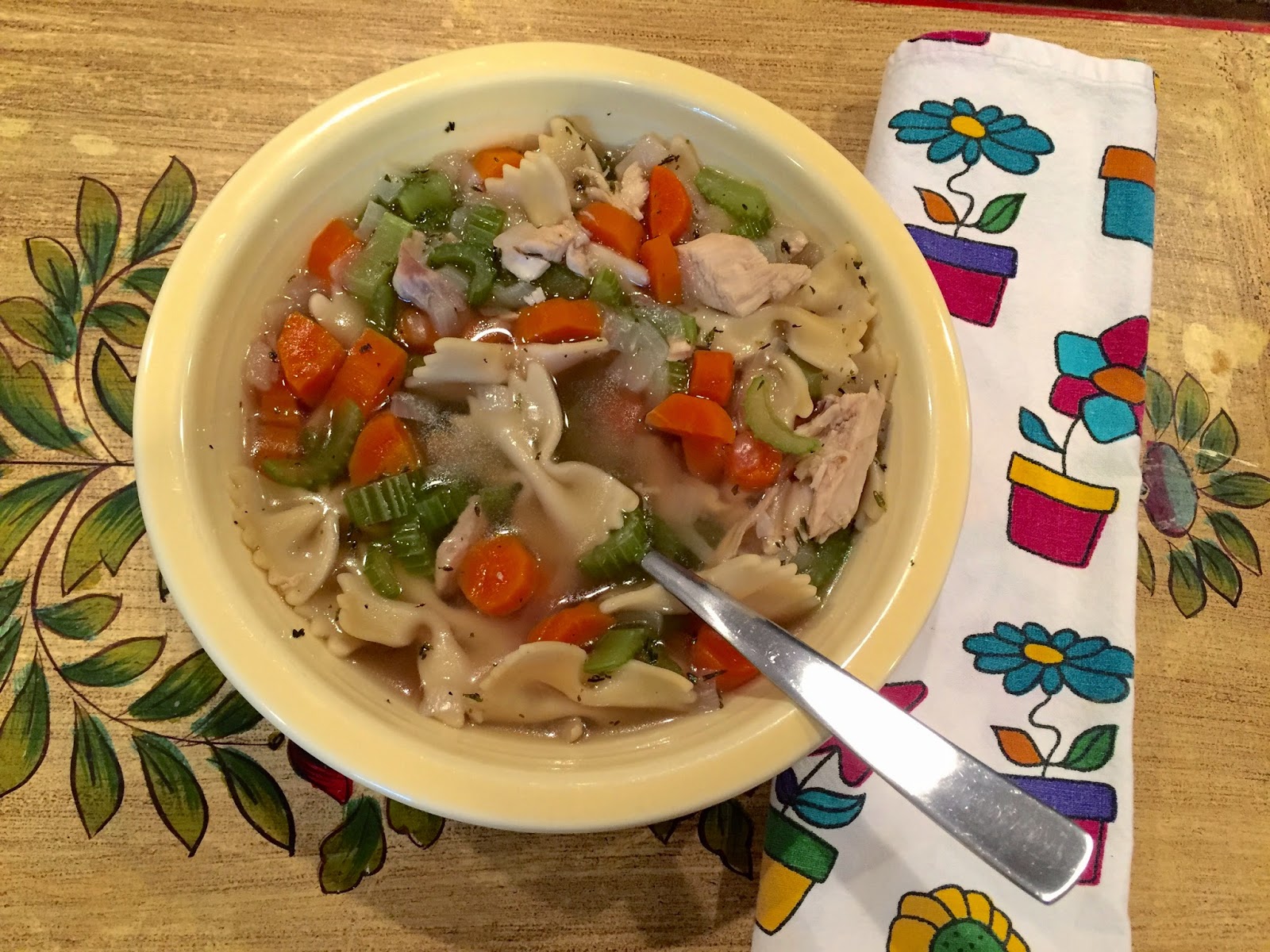 Hot Dinner Happy Home Pressure Cooker Chicken Noodle Soup