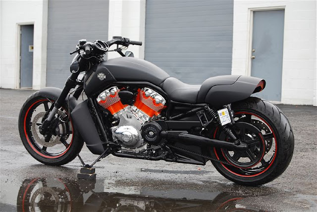 Jillian michaels harley davidson v-rod muscle left side view.jpg