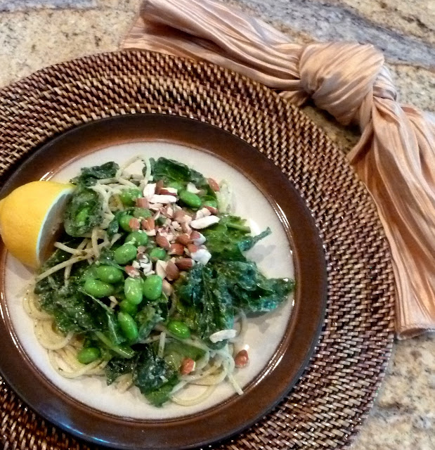 Cracked Pepper Pesto Pasta with Edamame, Spinach and Almonds