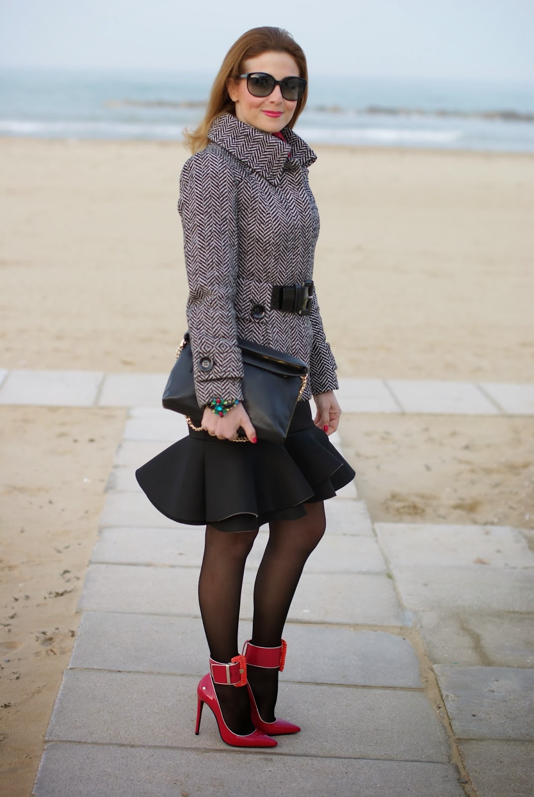 Peplum hem skirt, fuchsia pumps Fashion and Cookies fashion and