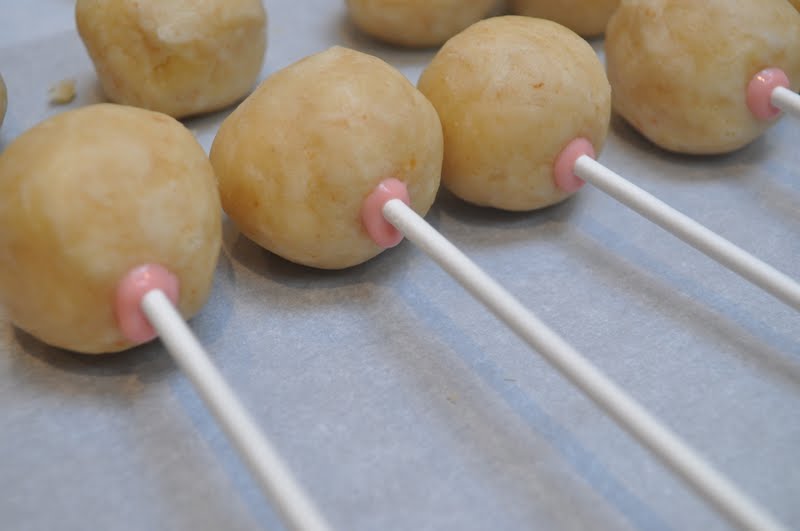teasespoon of sugar Cake Pops